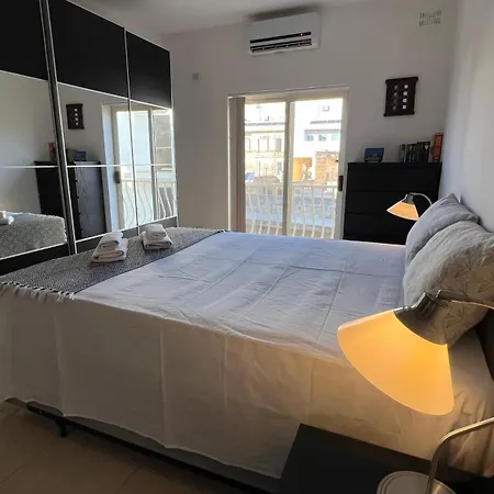 R1 Radiant With Exclusive Balcony And Ensuite Is-Swieqi